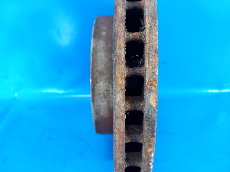 Front brake disc VOLVO XC70 00–07 2006