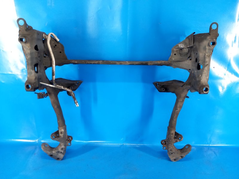 Front suspension beam AUDI A6 (C7) 11-18 2011