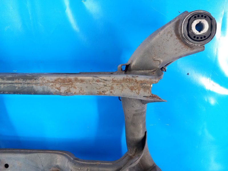 Rear suspension beam AUDI A6 (C7) 11-18 2011