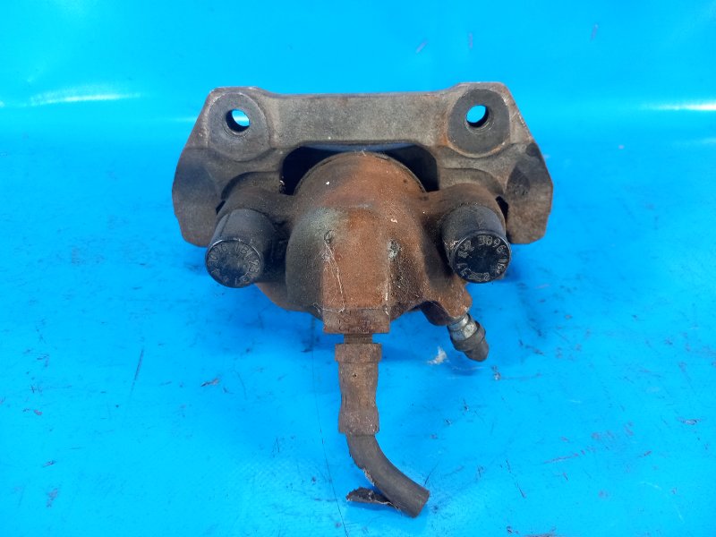 Brake Caliper VOLVO XC70 00–07 2006 Left Rear