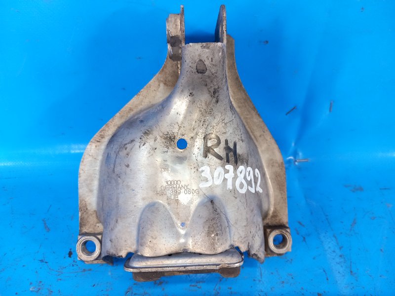Engine mount bracket AUDI A6 (C7) 11-18 2011 Right