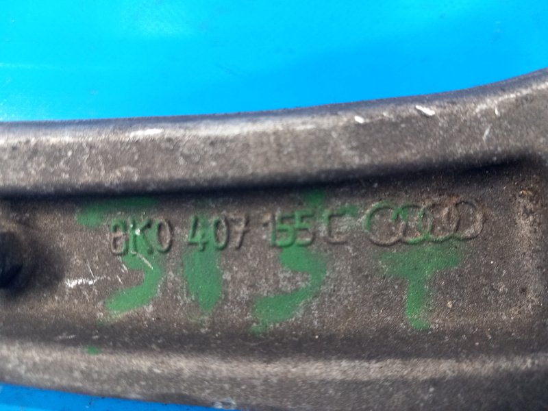 Lower front suspension arm AUDI A6 (C7) 11-18 2011 Left.