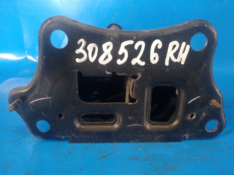 Front bumper reinforcement bracket LEXUS IS250/350 05-13 2013 Right