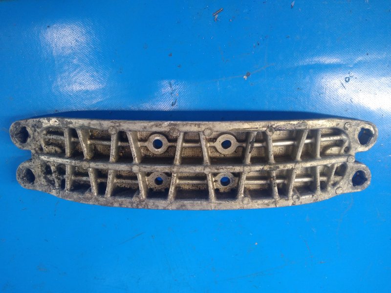 Gearbox bracket for Lexus IS250/350 05-13 2013