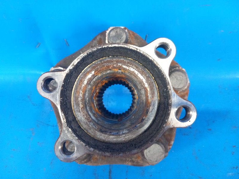 Hub NISSAN SENTRA B17 12-21 2013 Right. Before.