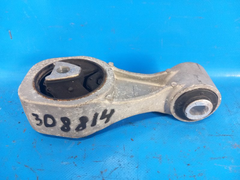Upper engine mount NISSAN SENTRA B17 12-21 2013 Right.