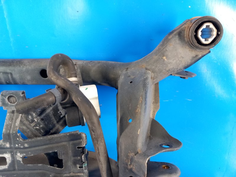 Rear suspension beam for Volvo S60 10-13 2012