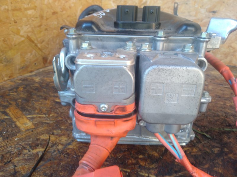 Toyota Prius 16-2017 Inverter