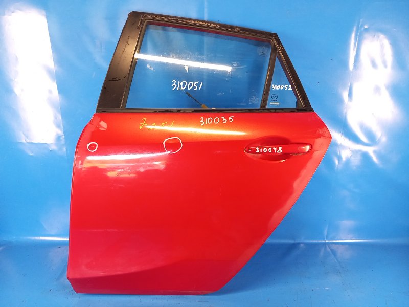 Door MAZDA 3 BL 09-13 2009 Left. Rear.