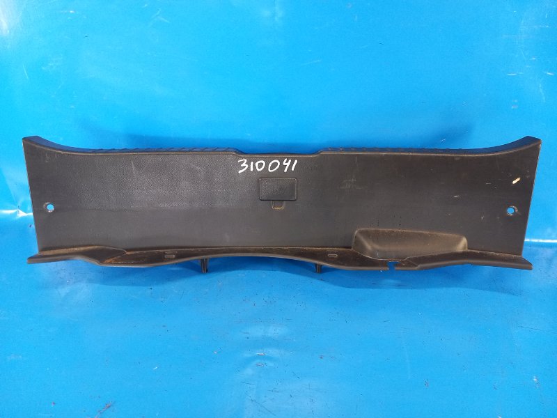 Trunk sill trim for Mazda 3 BL 09-13 2009