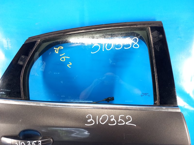 Door glass FORD FOCUS 10-18 2015 Right Rear
