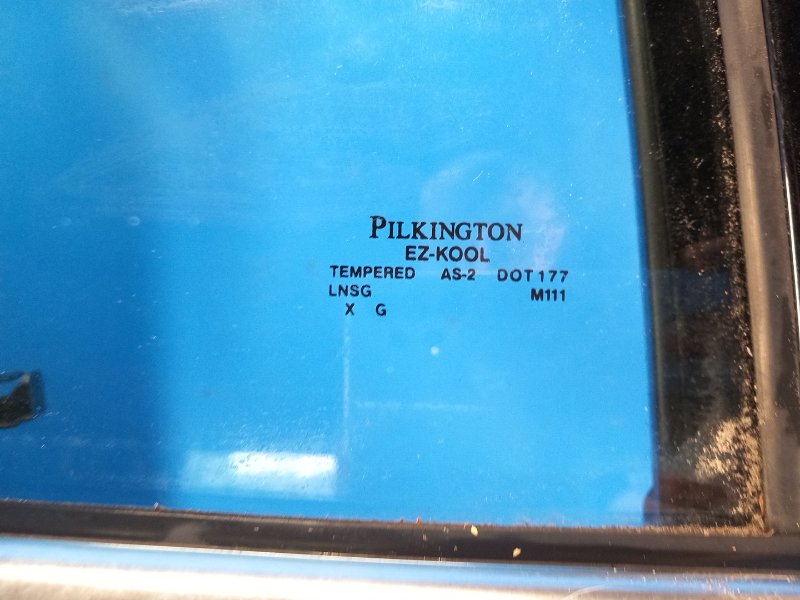 Door glass FORD FOCUS 10-18 2015 Right Rear