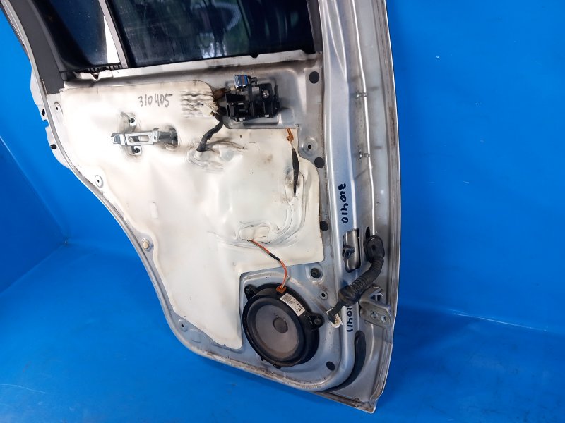 Door NISSAN PATHFINDER R51 04-14 2004 Left. Rear.