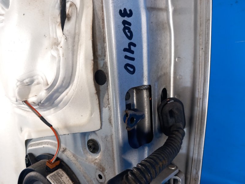 Door limiter NISSAN PATHFINDER R51 04-14 2004 Left. Rear.