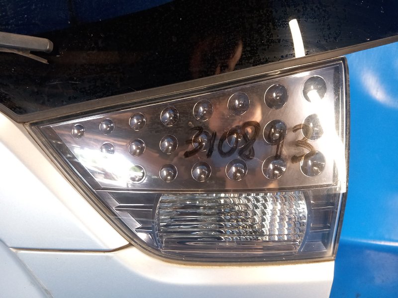 Interior light MITSUBISHI OUTLANDER XL 05-13 2011 Right.