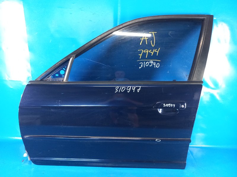 Door HONDA CIVIC ES 00-05 2005 Left. Front.