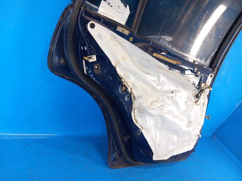 Door HONDA CIVIC ES 00-05 2005 Left. Rear.