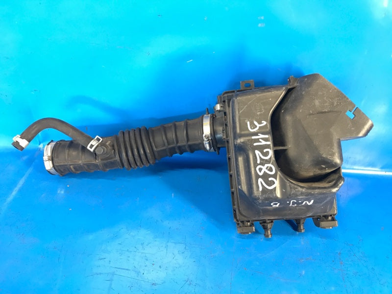 Air filter housing for Nissan Juke 10-19