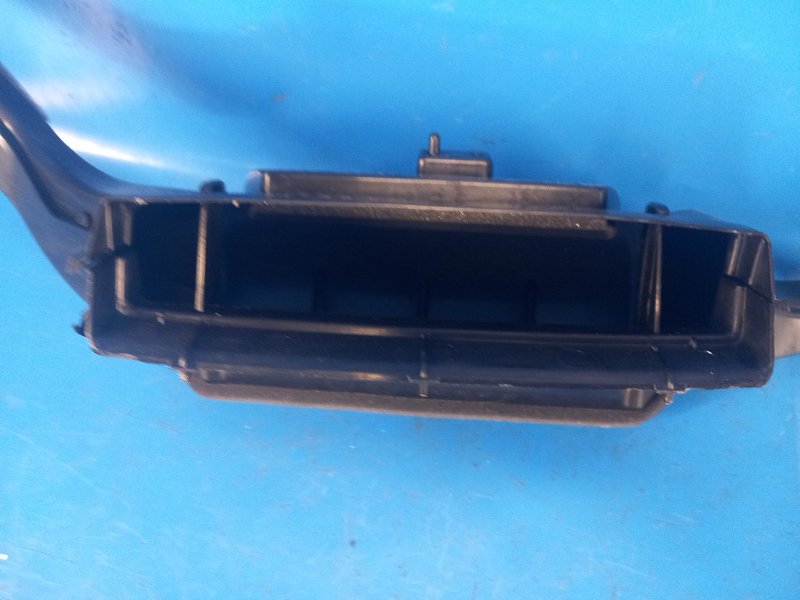 Toyota Prius Plus 11-14 2013 Cabin Air Vent