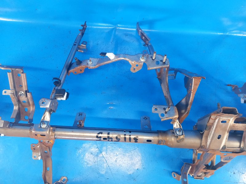 Toyota Prius Plus dashboard amplifier 11-14 2013