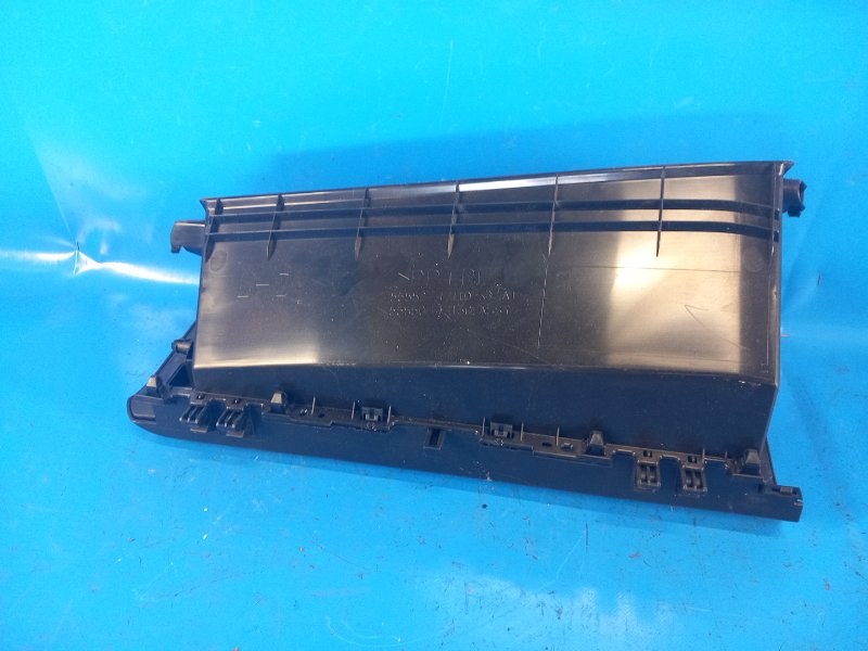 Glove compartment for Toyota Prius 16-2016