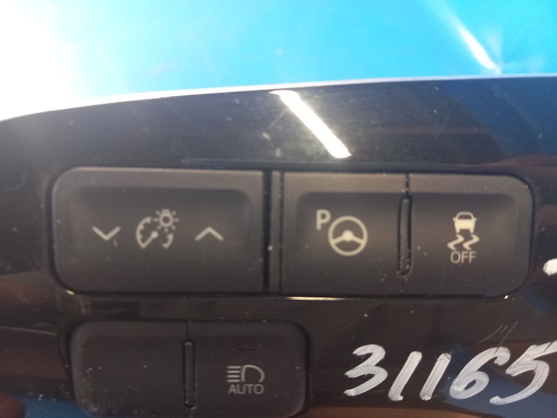 Toyota Prius 16-2016 dashboard button block