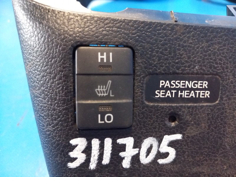 Button TOYOTA PRIUS 16- 2016 Lev.
