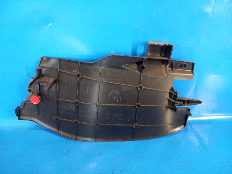 Interior trim for the Toyota Prius 16-2016