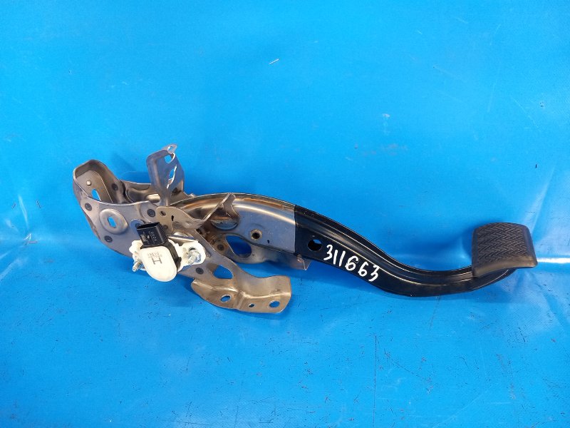 Brake pedal for Toyota Prius 16-2016
