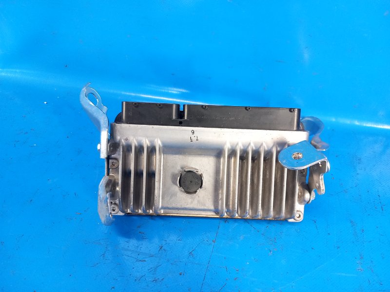 Engine control unit for Toyota Prius 16-2016