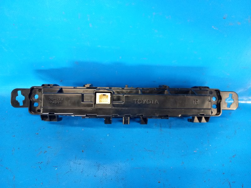 Heater control unit for Toyota Prius 16-2016