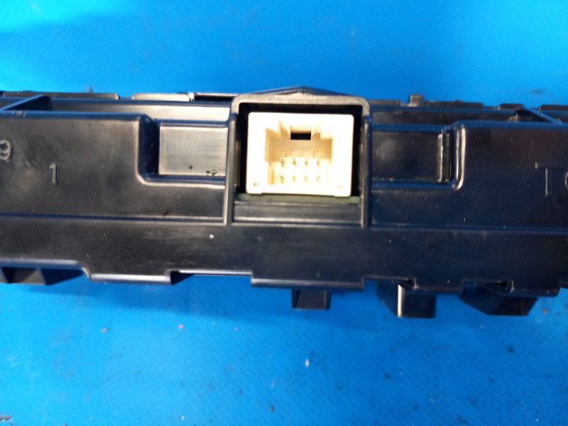 Heater control unit for Toyota Prius 16-2016
