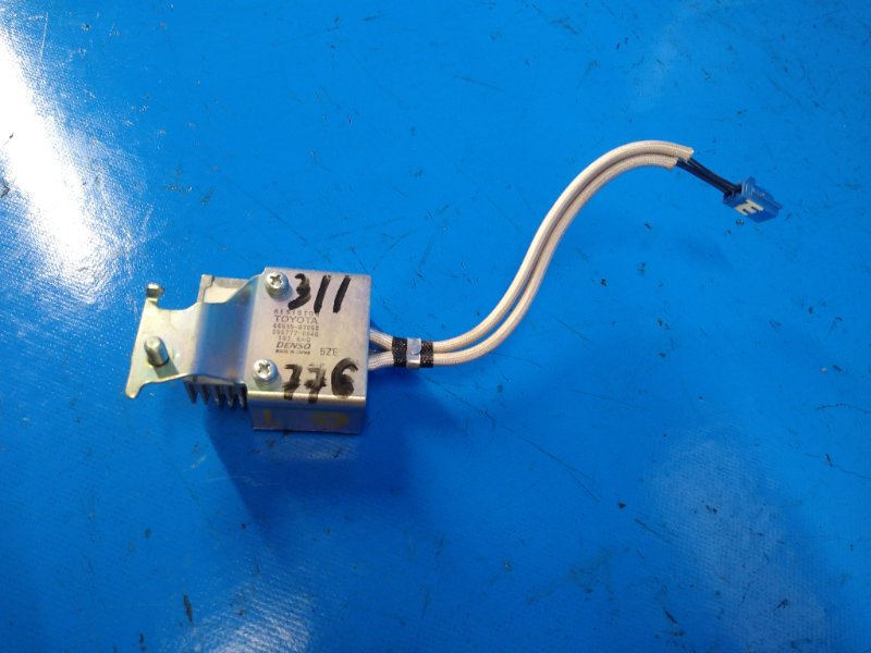 Heater resistor Toyota Prius - 20 03-11 2006