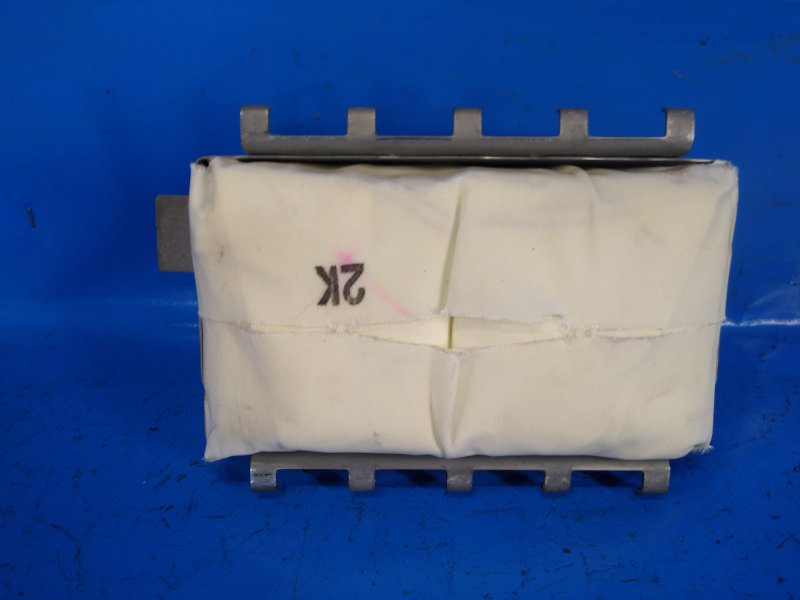 Passenger airbag Toyota Prius - 20 03-11 2006