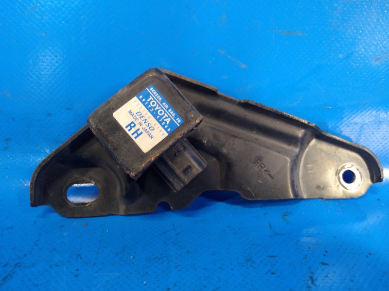 Impact sensor TOYOTA PRIUS - 20 03-11 2006 Right Front.