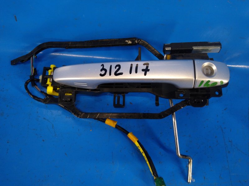 Outside door handle TOYOTA PRIUS - 30 09-17 2010 Left. Front.