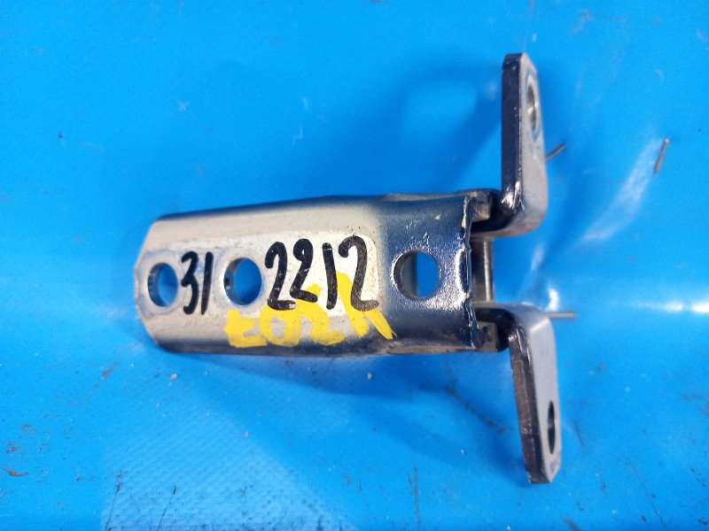 Lower door hinge MITSUBISHI OUTLANDER GF 12- 2013 Left. Rear.
