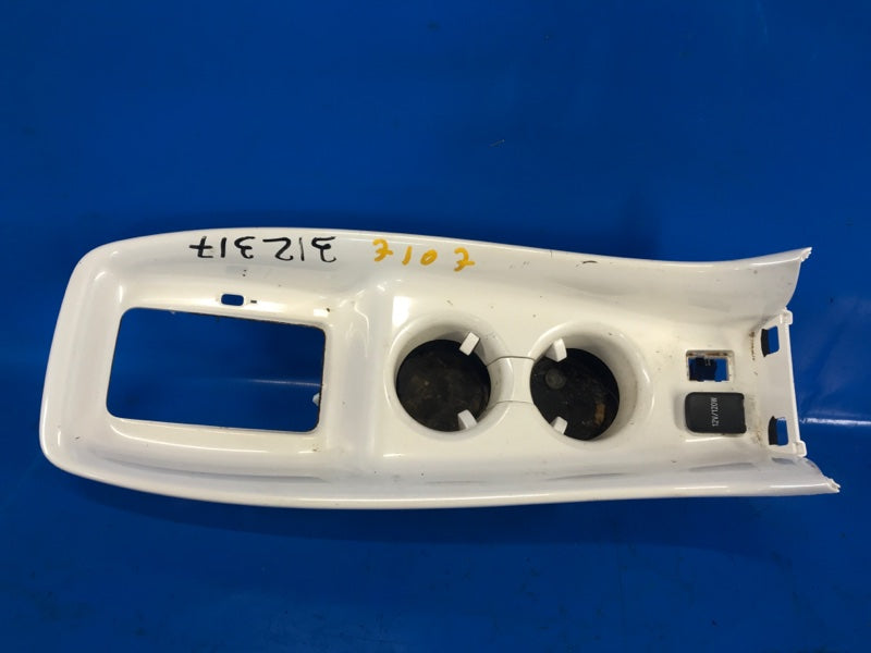Interior trim for the Toyota Prius 16-2016