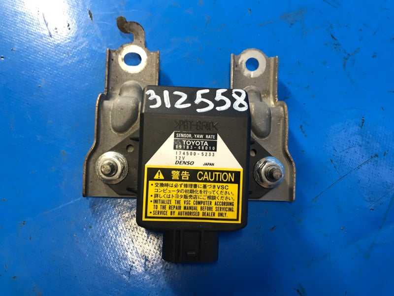 Acceleration sensor Toyota Prius - 20 03-11 2006
