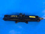 Toyota Prius Plus jack 11-14 2013