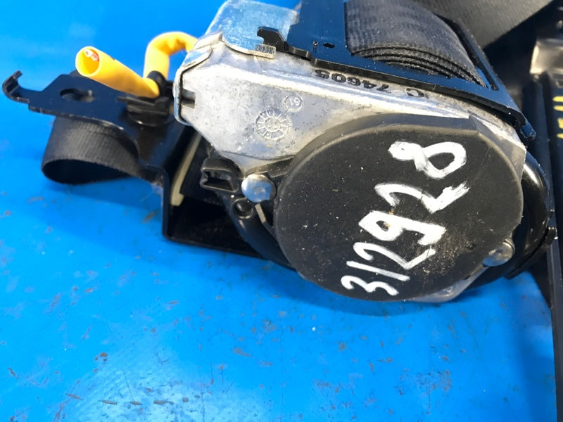 Seat belt MITSUBISHI OUTLANDER XL 05-13 2011 Right Front.
