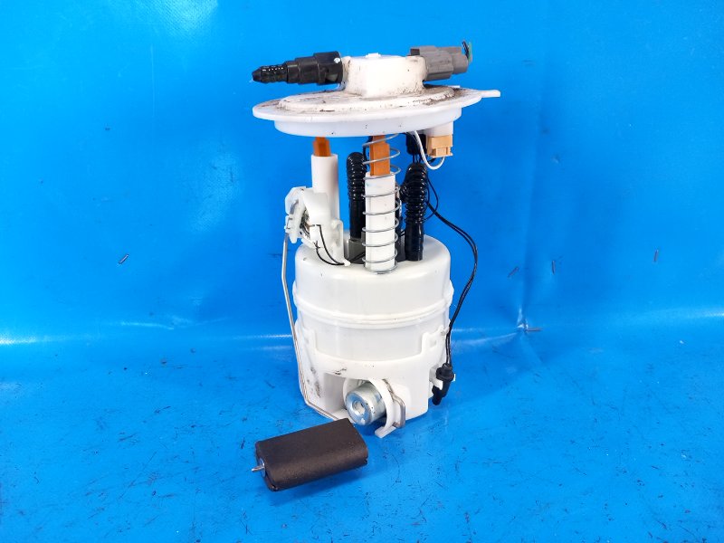 Fuel pump NISSAN SENTRA B17 12-21 2015