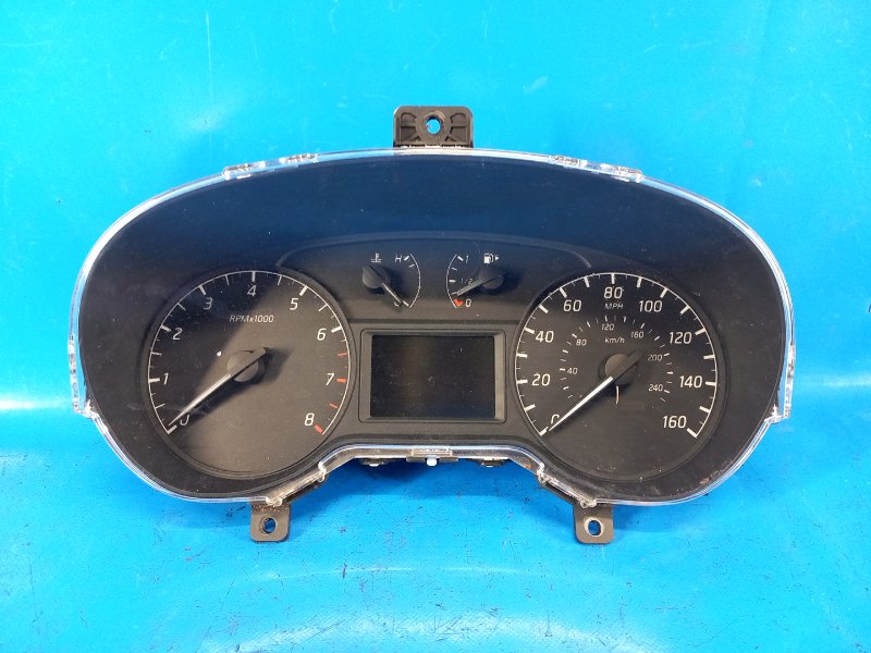 Nissan Sentra B17 12-21 2015 instrument panel
