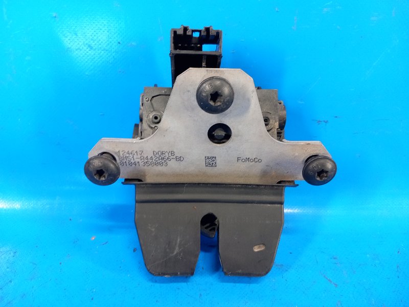 Ford Focus 10-18 2015 trunk lid lock