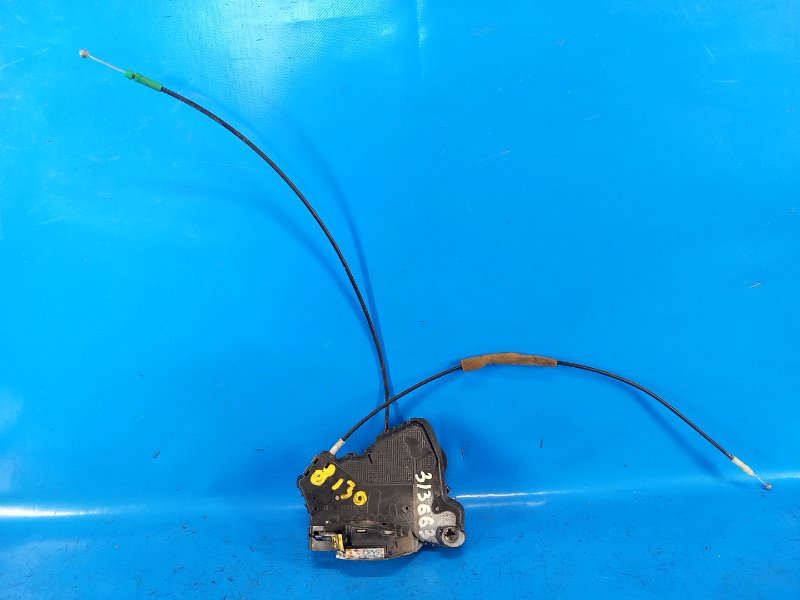 Door lock TOYOTA TUNDRA 07-13 2008 Left. Front.