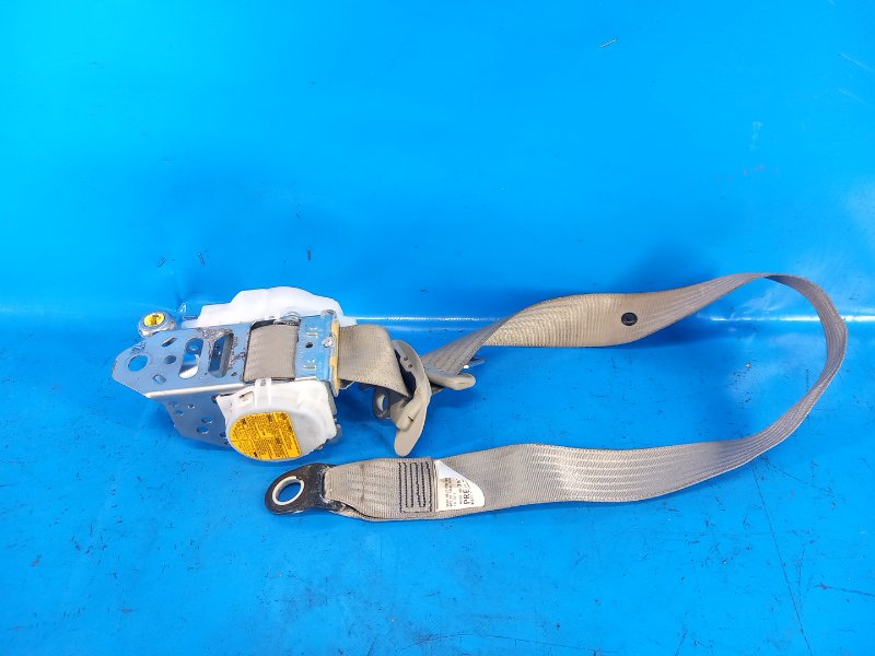 Seat belt TOYOTA PRIUS - 30 09-17 2012 Right Front.