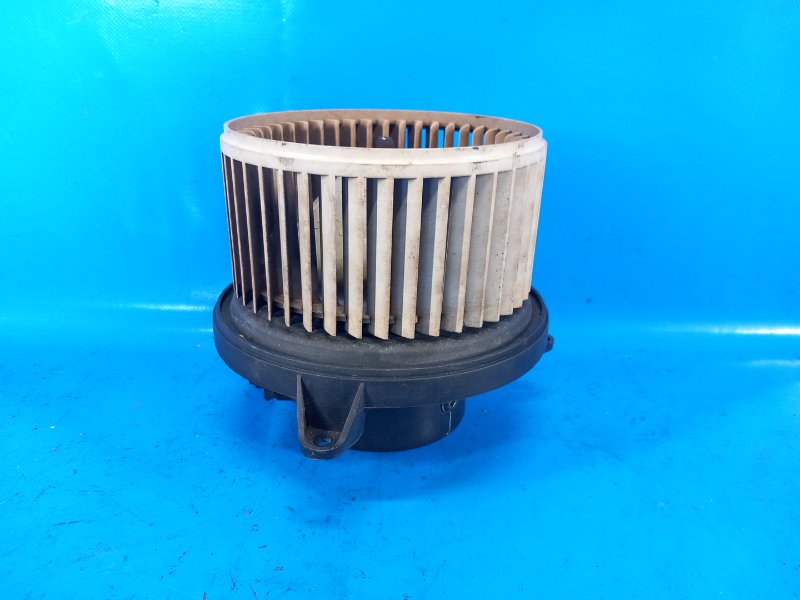Heater motor NISSAN PATHFINDER R51 04-14 2004