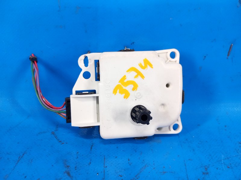 Heater flap motor NISSAN PATHFINDER R51 04-14 2004