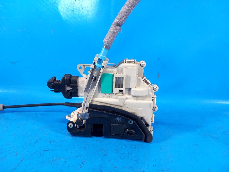 Door lock AUDI A3 (8V) 12–17 2015 Right Rear
