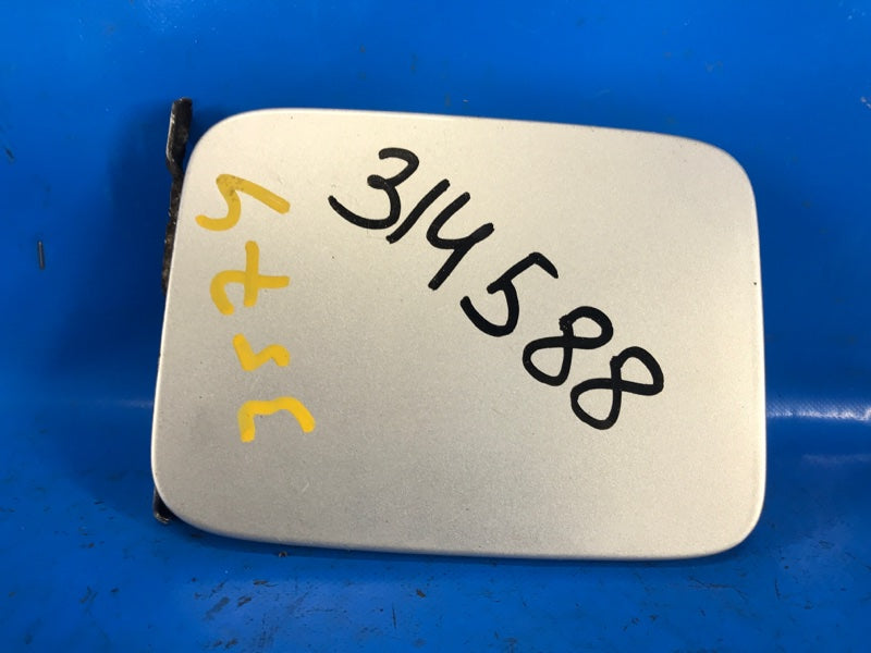 Fuel filler flap NISSAN PATHFINDER R51 04-14 2004